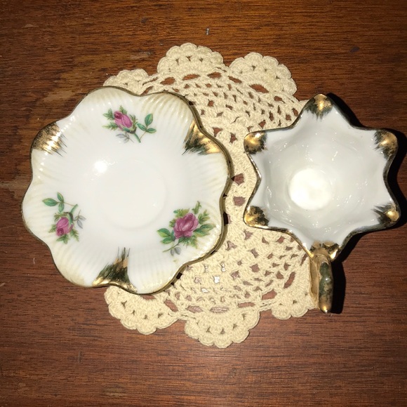 Vintage Miniature Tea Cup & Saucer by Sonsco - Picture 3 of 14